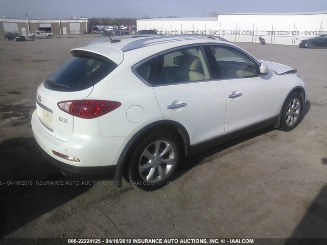 JNKAJ09F28M360849 - 2008 INFINITI EX35 JOURNEY WHITE photo 4