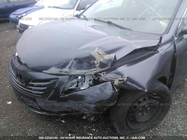 4T1BK46K57U043881 - 2007 TOYOTA CAMRY NEW GENERAT LE/XLE/SE GRAY photo 6