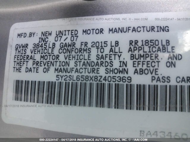 5Y2SL658X8Z405369 - 2008 PONTIAC VIBE SILVER photo 9