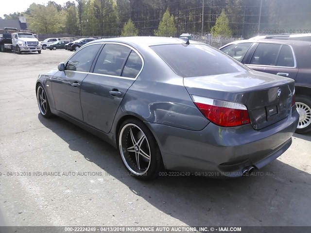 WBANB33504B113656 - 2004 BMW 545 I GRAY photo 3