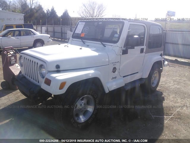 1J4FA59S71P310433 - 2001 JEEP WRANGLER / TJ SAHARA WHITE photo 2