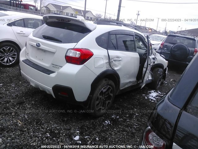 JF2GPAKC3GH322989 - 2016 SUBARU CROSSTREK LIMITED WHITE photo 4