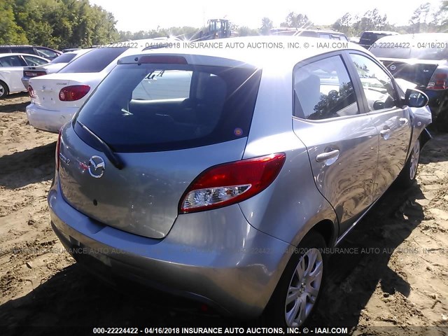 JM1DE1KY1C0137674 - 2012 MAZDA MAZDA2 SILVER photo 4