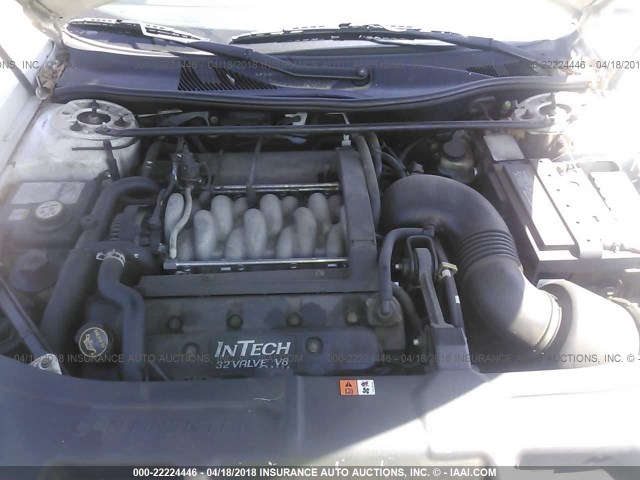 1LNHM97V32Y684829 - 2002 LINCOLN CONTINENTAL  Ağ foto 10