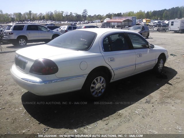 1LNHM97V32Y684829 - 2002 LINCOLN CONTINENTAL  WHITE photo 4