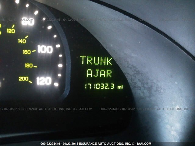 1LNHM97V32Y684829 - 2002 LINCOLN CONTINENTAL  Ağ foto 7