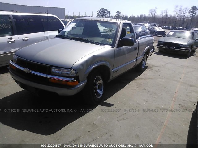 1GCCS1459YK294615 - 2000 CHEVROLET S TRUCK S10 GRAY photo 2