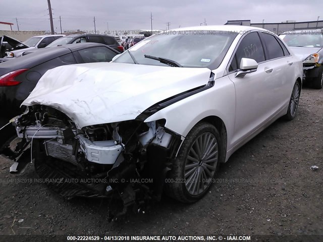 3LN6L5E91HR634303 - 2017 LINCOLN MKZ RESERVE WHITE photo 2