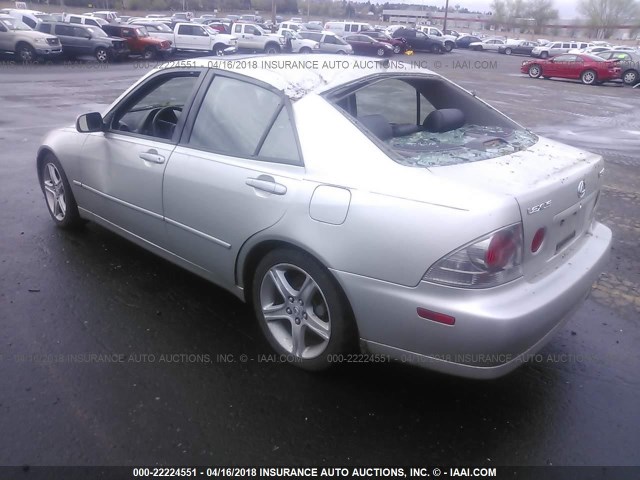 JTHBD182110016054 - 2001 LEXUS IS 300 SILVER photo 3