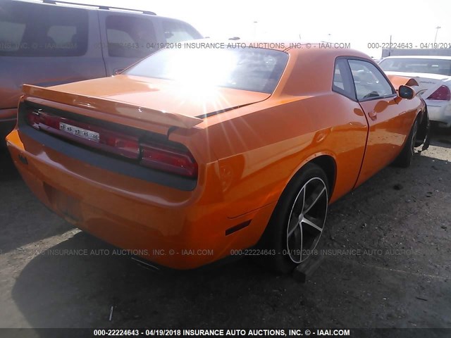 2C3CDYAGXEH139362 - 2014 DODGE CHALLENGER SXT ORANGE photo 4