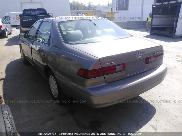 4T1BG22KXXU579494 - 1999 TOYOTA CAMRY CE/LE/XLE 棕色 照片 3