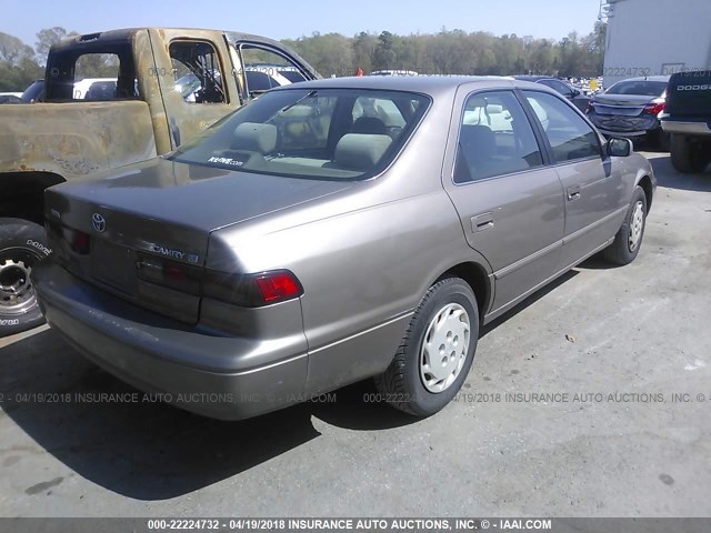 4T1BG22KXXU579494 - 1999 TOYOTA CAMRY CE/LE/XLE 棕色 照片 4