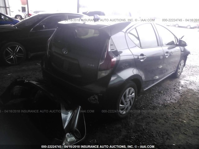 JTDKDTB32F1582790 - 2015 TOYOTA PRIUS C GRAY photo 4