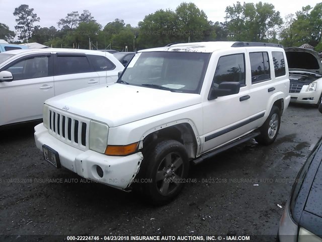 1J8HH48NX6C258089 - 2006 JEEP COMMANDER WHITE photo 2