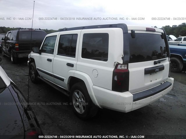 1J8HH48NX6C258089 - 2006 JEEP COMMANDER WHITE photo 3
