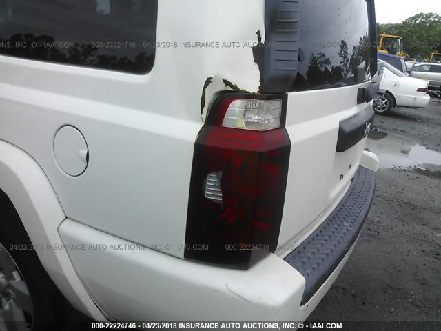 1J8HH48NX6C258089 - 2006 JEEP COMMANDER WHITE photo 6
