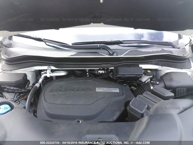 5FNYF6H97HB027300 - 2017 HONDA PILOT TOURING WHITE photo 10