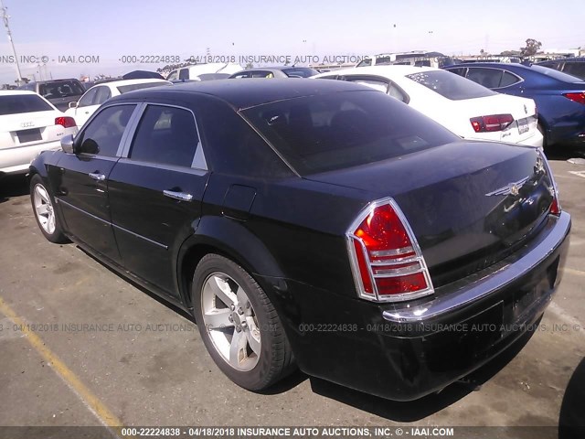 2C3JA63H85H615733 - 2005 CHRYSLER 300C BLACK photo 3