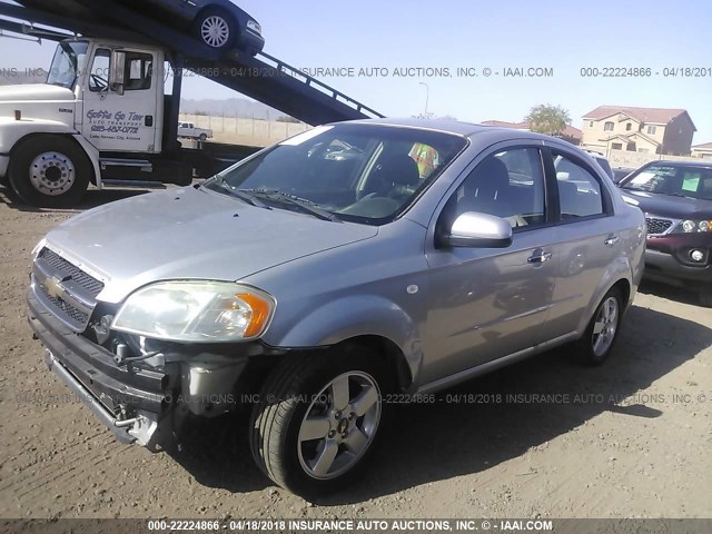 KL1TG56618B129437 - 2008 CHEVROLET AVEO LT SILVER photo 2