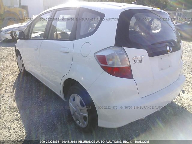 JHMGE8H32DC078649 - 2013 HONDA FIT WHITE photo 3