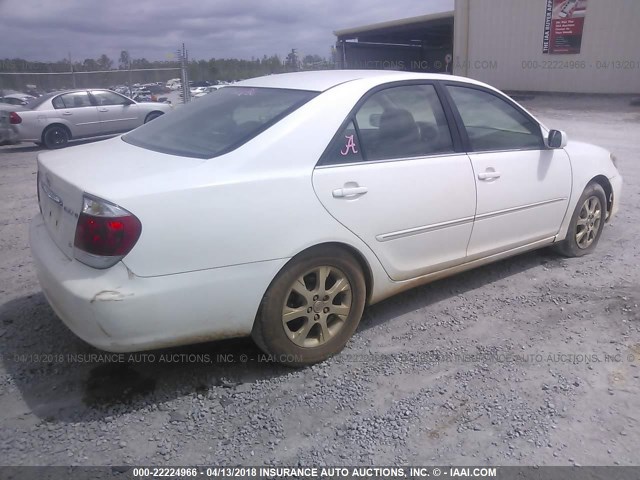 4T1BF30K96U630736 - 2006 TOYOTA CAMRY LE/XLE/SE WHITE photo 4