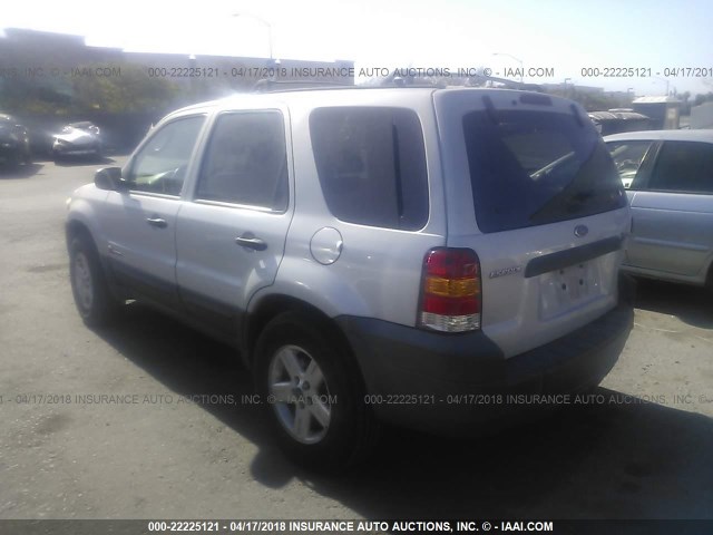 1FMCU96HX5KD90874 - 2005 FORD ESCAPE HEV SILVER photo 3