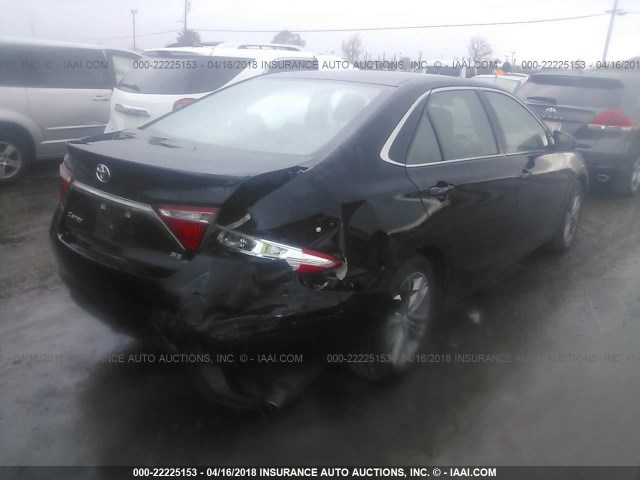 4T1BF1FK6FU082917 - 2015 TOYOTA CAMRY LE/XLE/SE/XSE Noir photo 4