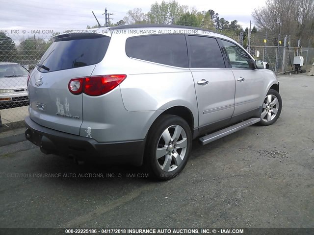 1GNLRHED4AS134830 - 2010 CHEVROLET TRAVERSE LTZ SILVER photo 4