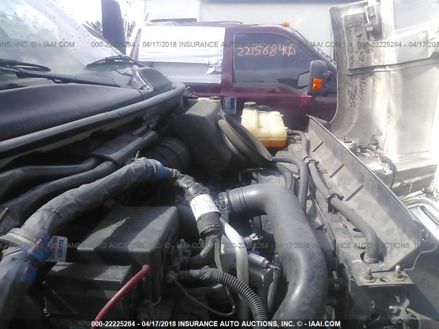 1GBE4V1967F419955 - 2007 CHEVROLET C4500 C4V042 WHITE photo 9