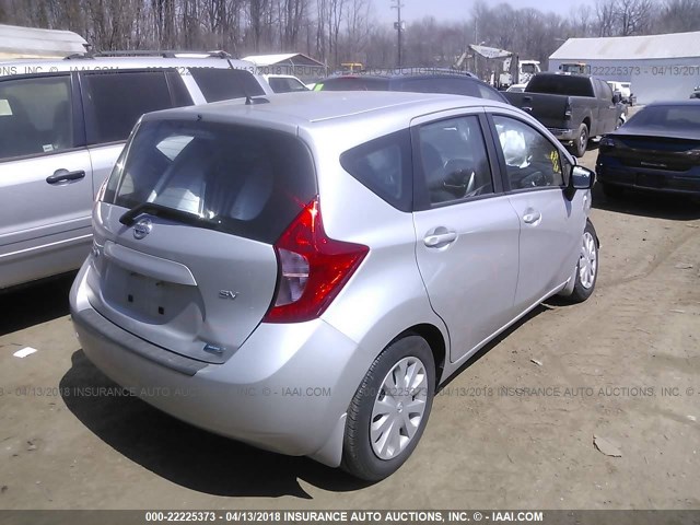 3N1CE2CP1FL438124 - 2015 NISSAN VERSA NOTE S/S PLUS/SV/SL/SR SILVER photo 4