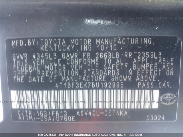 4T1BF3EK7BU192995 - 2011 TOYOTA CAMRY SE/LE/XLE GRAY photo 9