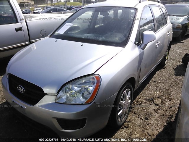 KNAFG528697235316 - 2009 KIA RONDO LX/EX SILVER photo 2