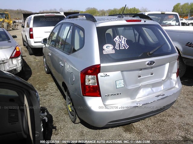 KNAFG528697235316 - 2009 KIA RONDO LX/EX SILVER photo 3