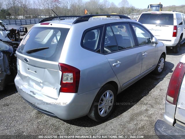 KNAFG528697235316 - 2009 KIA RONDO LX/EX SILVER photo 4