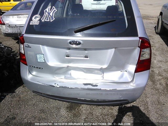 KNAFG528697235316 - 2009 KIA RONDO LX/EX SILVER photo 6