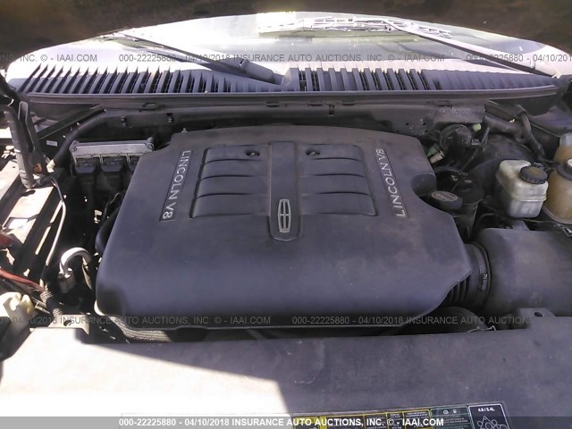 5LMFU28R13LJ16851 - 2003 LINCOLN NAVIGATOR 黑色 照片 10