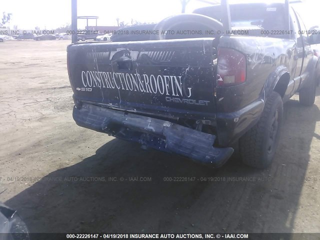 1GCCT19X538155742 - 2003 CHEVROLET S TRUCK S10 BLACK photo 6