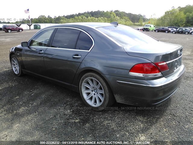 WBAHN83506DT32979 - 2006 BMW 750 LI GRAY photo 3