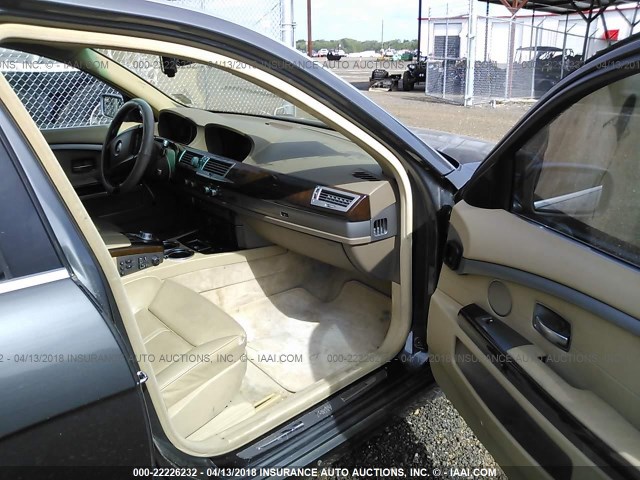 WBAHN83506DT32979 - 2006 BMW 750 LI GRAY photo 5