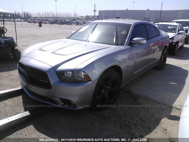 2C3CDXCT2EH315616 - 2014 DODGE CHARGER R/T SILVER photo 2