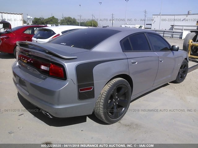2C3CDXCT2EH315616 - 2014 DODGE CHARGER R/T SILVER photo 4