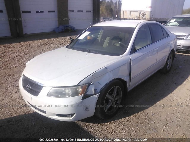 5NPEU46F67H230121 - 2007 HYUNDAI SONATA SE/LIMITED WHITE photo 2