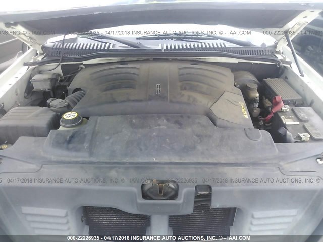 5LMEU78H03ZJ48266 - 2003 LINCOLN AVIATOR 白色 照片 10