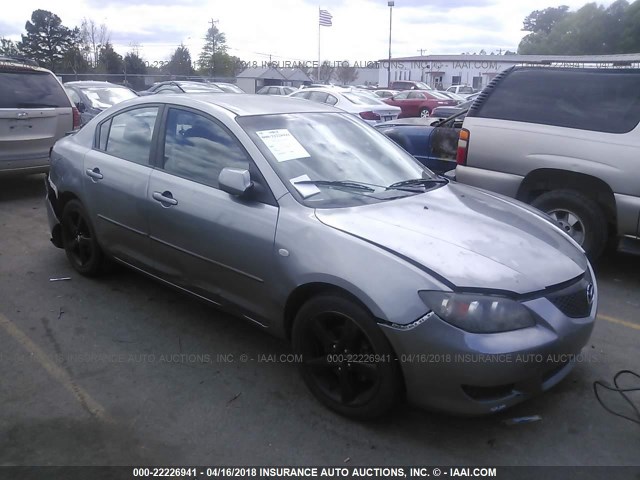 JM1BK32F861466719 - 2006 MAZDA 3 I GRAY photo 1