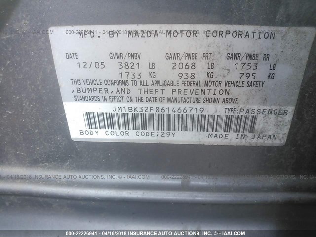 JM1BK32F861466719 - 2006 MAZDA 3 I GRAY photo 9