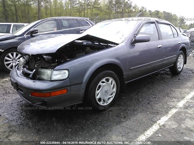 JN1CA21D1VT848422 - 1997 NISSAN MAXIMA GLE/GXE/SE GRAY photo 2