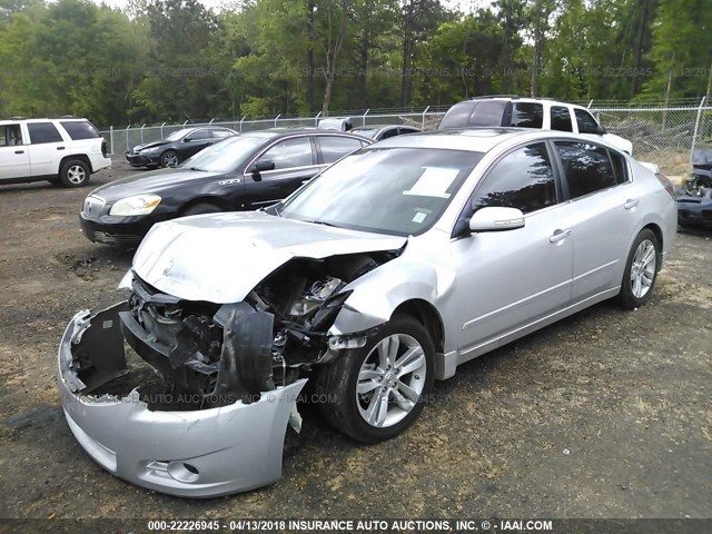 1N4BL2AP8CN535517 - 2012 NISSAN ALTIMA SR SILVER photo 2