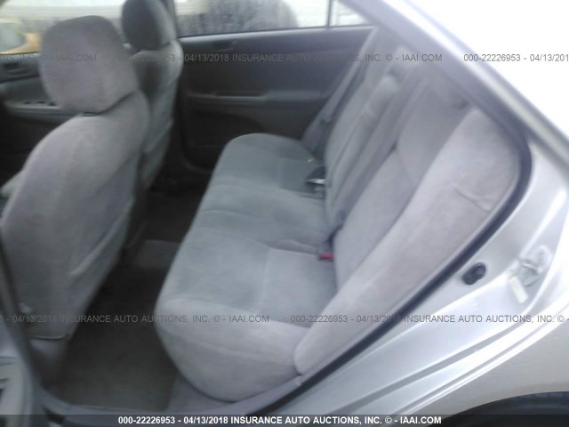 4T1BE32K03U713063 - 2003 TOYOTA CAMRY LE/XLE/SE SILVER photo 8