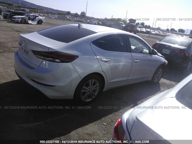 KMHD84LF7HU355104 - 2017 HYUNDAI ELANTRA SE/VALUE/LIMITED SILVER photo 4