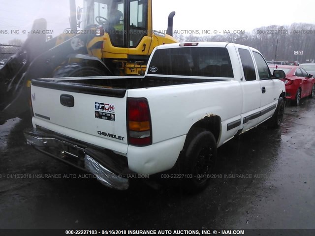 2GCEC19V9Y1150335 - 2000 CHEVROLET SILVERADO C1500 WHITE photo 4